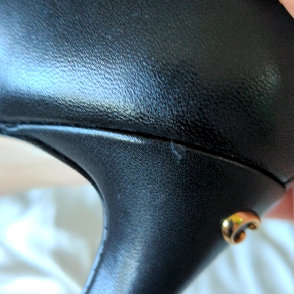 Coach Leather Heels - Picture 8 of 8